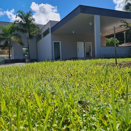Lux House - Natureza - Piscina - Alto Padrao. Nova Trento Dış mekan fotoğraf