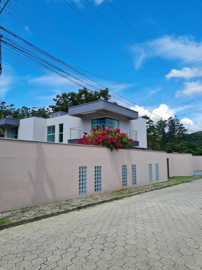 Lux House - Natureza - Piscina - Alto Padrao. Nova Trento Dış mekan fotoğraf